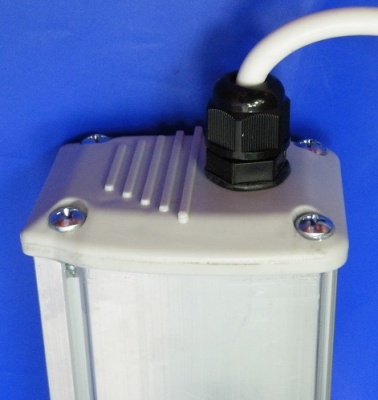 Прожектор светодиодный уличный СВЭП-R20, 20 Вт, 1000х55х65 мм